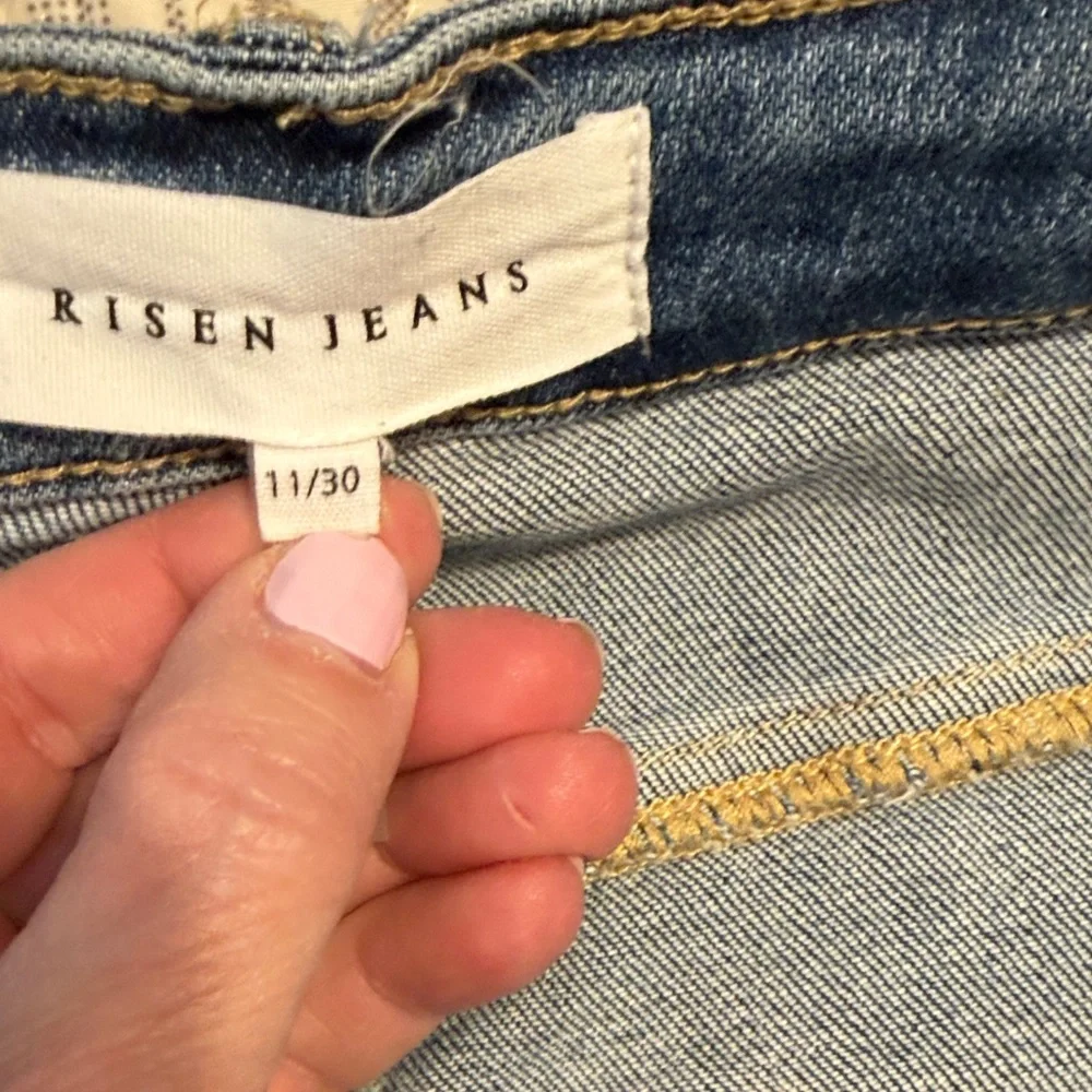 Risen: Straight Leg distressed Jeans raw hem. - Blue 11/30 is tag. - Picture 5 of 13